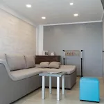 Apartman Cozy 2-room On Zhvanetsky Boulevard *
