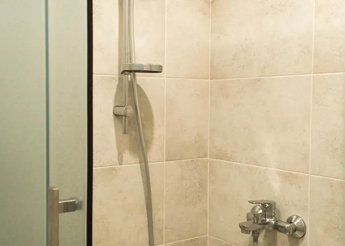 Appartement Cozy 2-room On Zhvanetsky Boulevard *