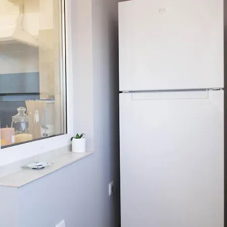 Cozy 2-room On Zhvanetsky Boulevard 오데사