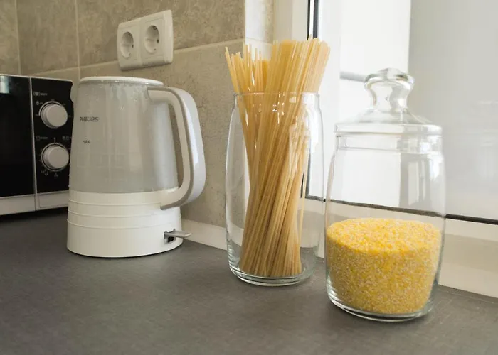 公寓 Cozy 2-room On Zhvanetsky Boulevard