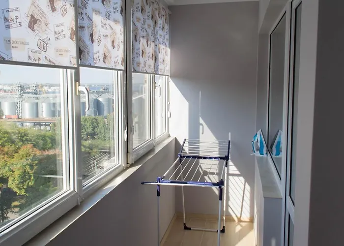 Cozy 2-room On Zhvanetsky Boulevard 公寓 敖德萨